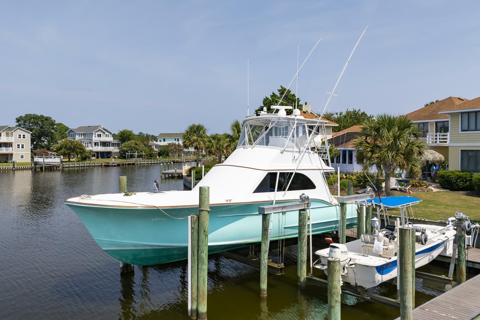 1994 Custom Carolina 43 Blackwell Convertible — photo 83