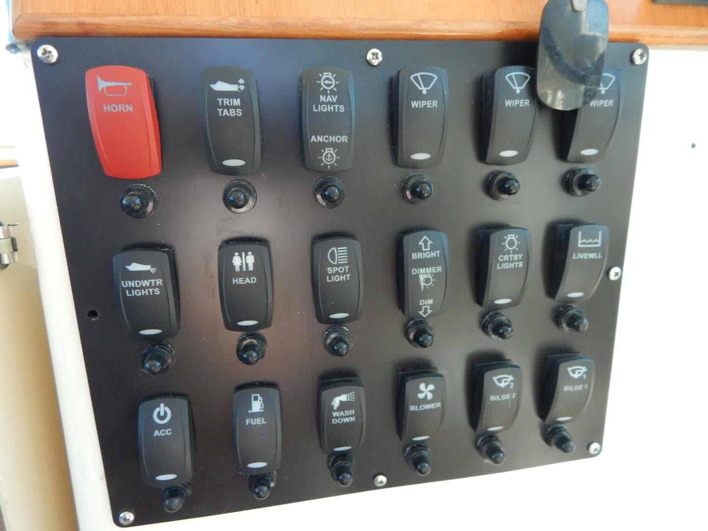 1999 Albin 31 Tournament Express — photo 30