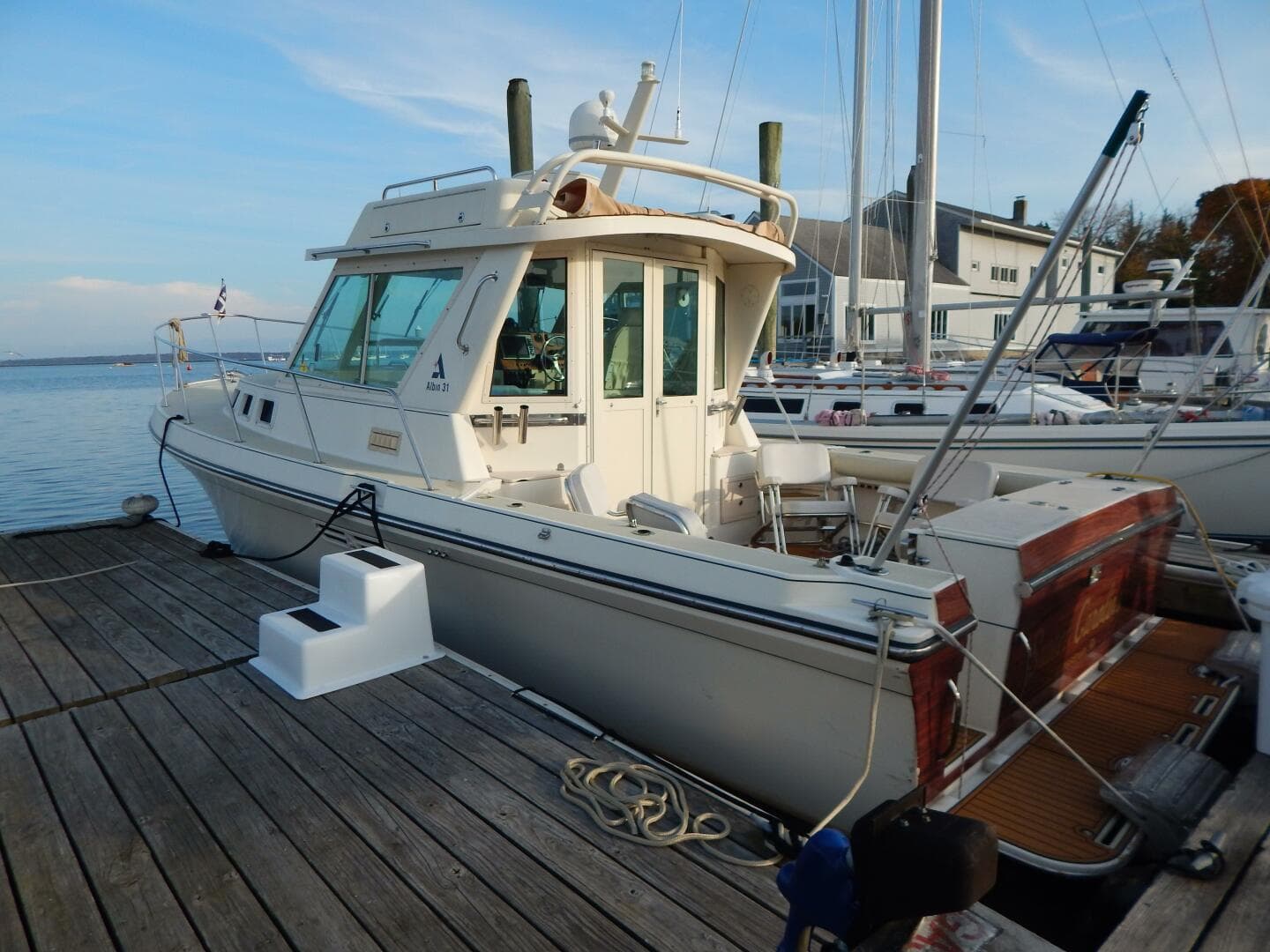 1999 Albin 31 Tournament Express — photo 22