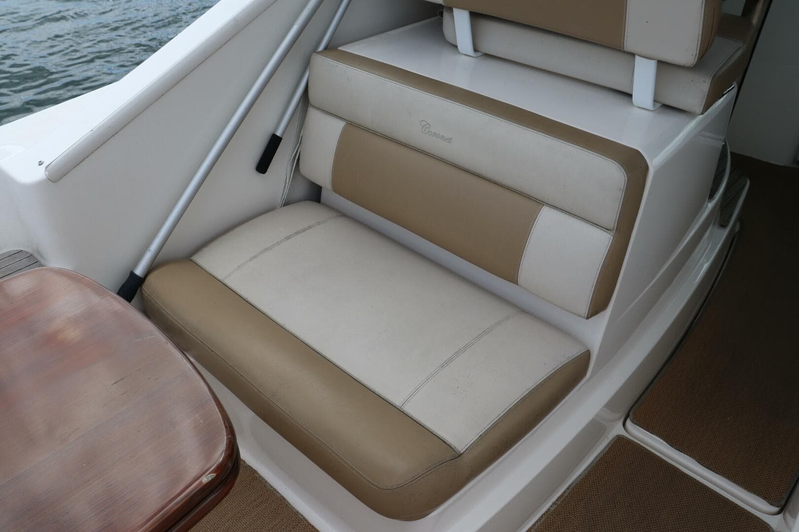 2012 Tiara Yachts 3100 Coronet — photo 45