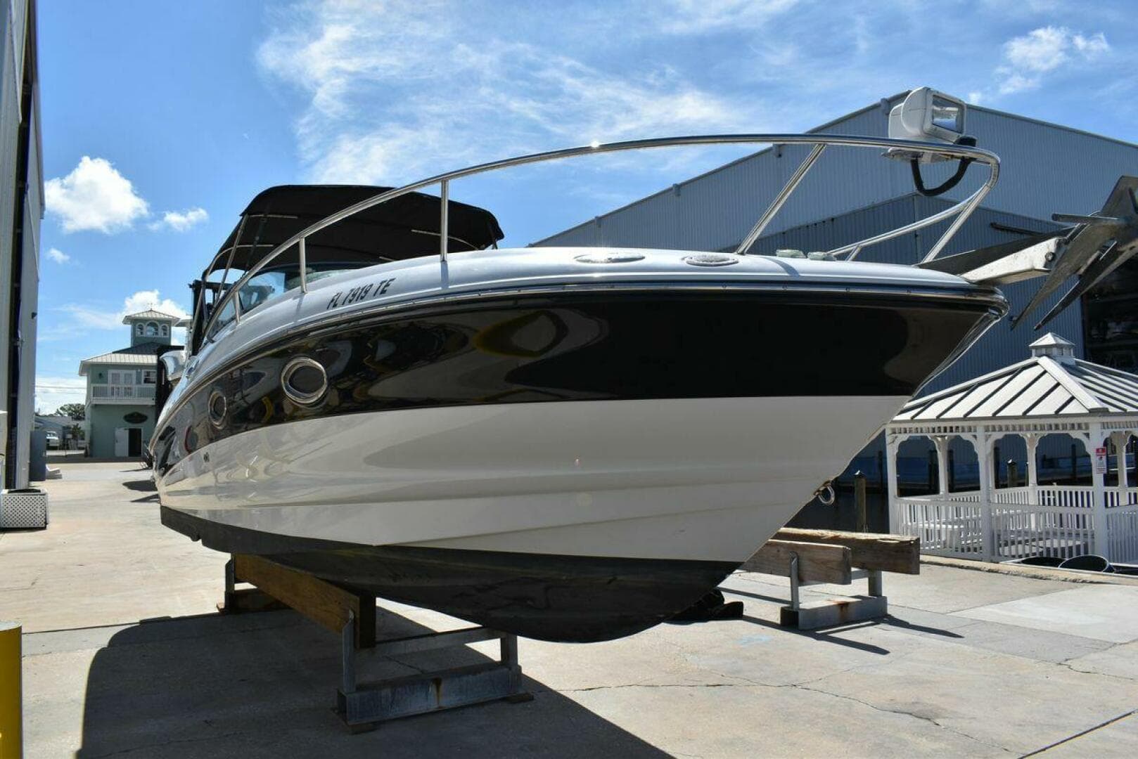 2005 Crownline 275 Ccr — photo 5