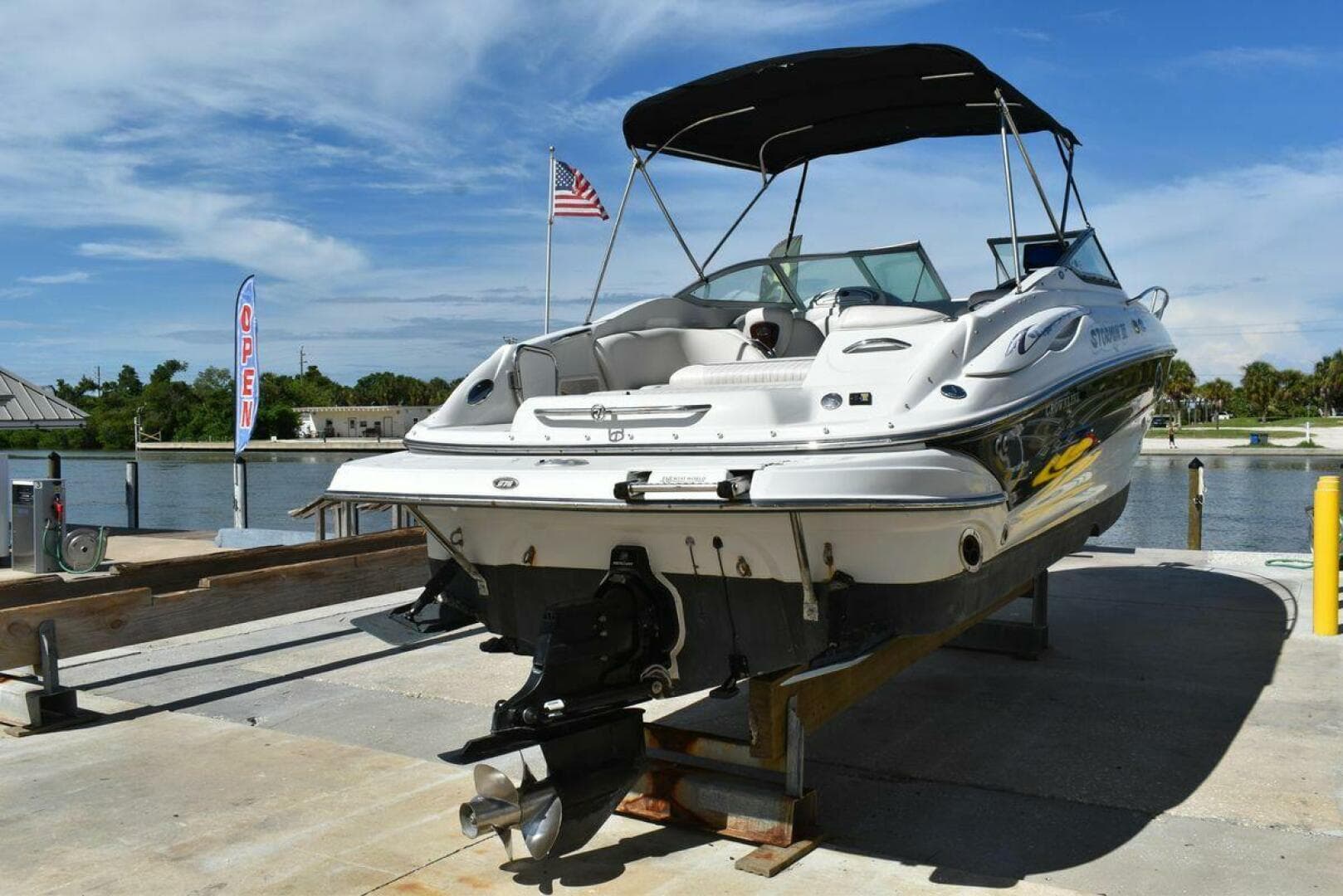 2005 Crownline 275 Ccr — photo 2