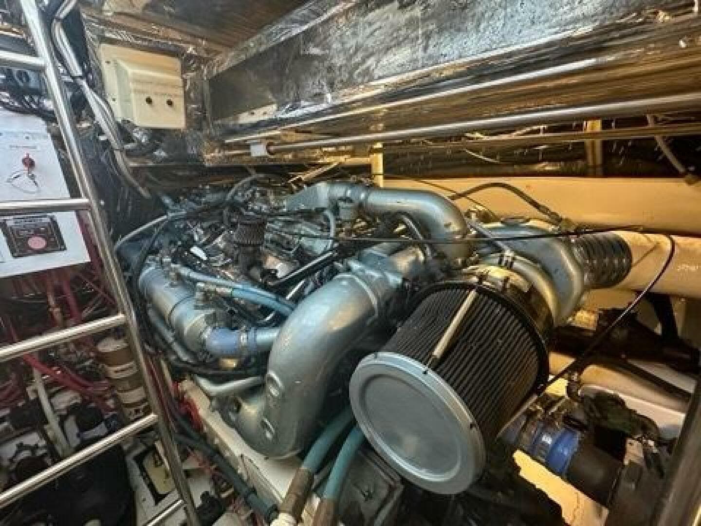 1996 Tiara Yachts 43 Open — photo 8