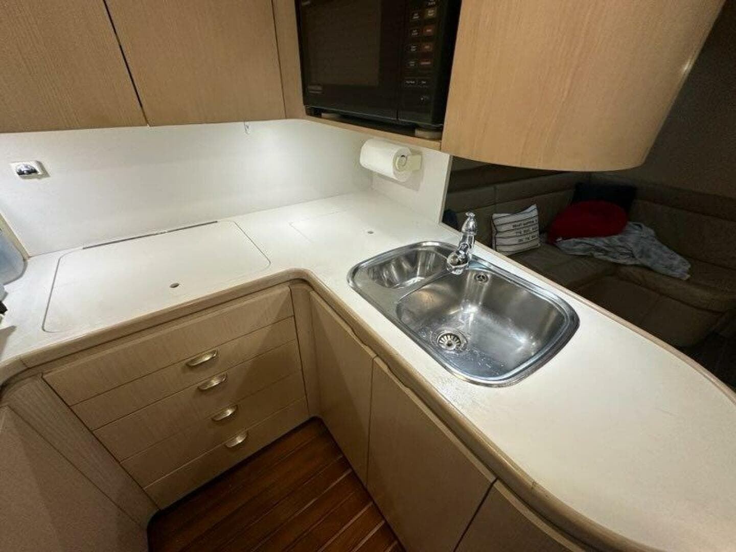 1996 Tiara Yachts 43 Open — photo 28