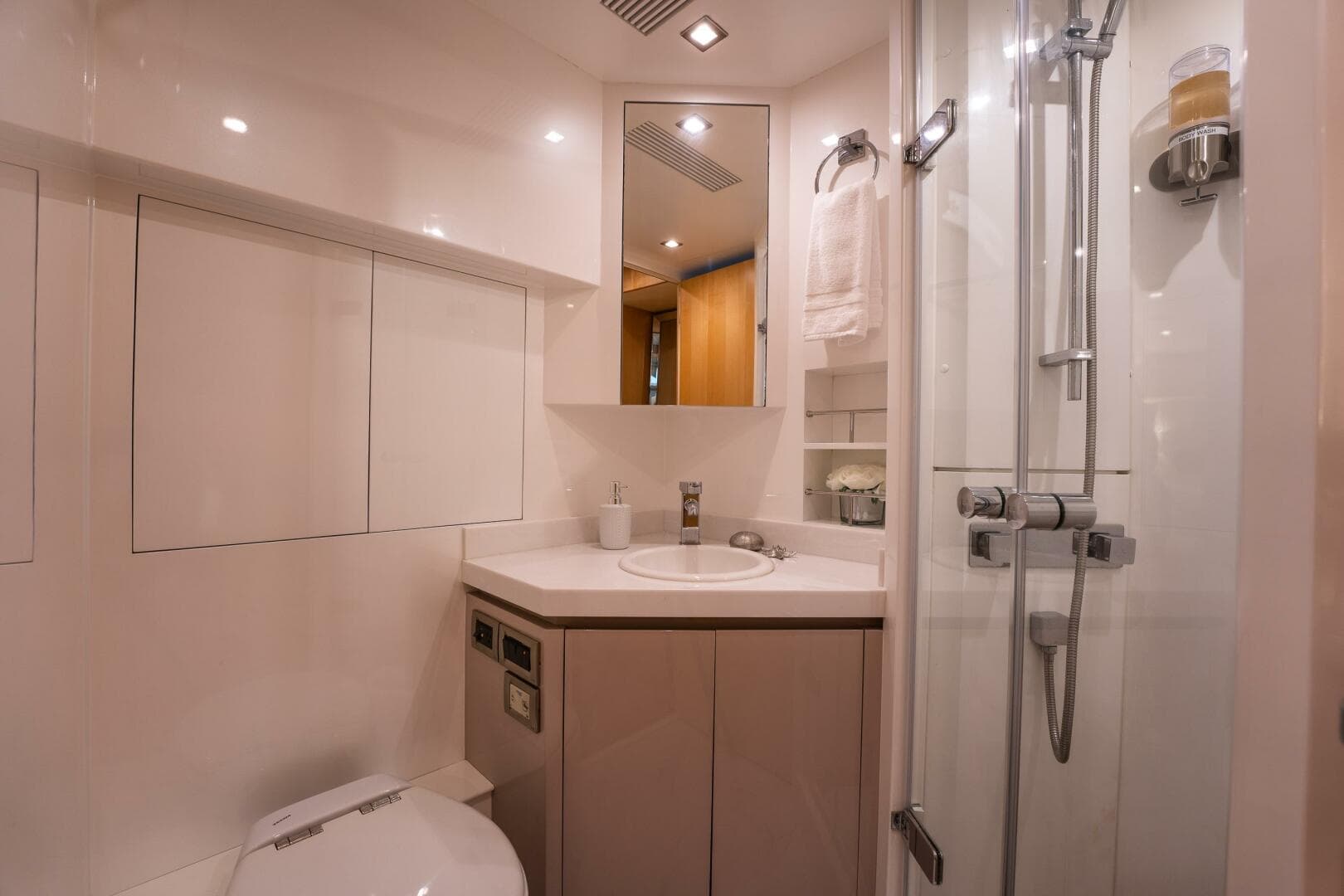 2013 Horizon Pc 60 — photo 31