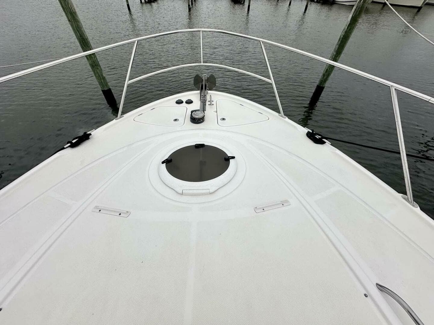 2007 Meridian 411 Sedan — photo 11