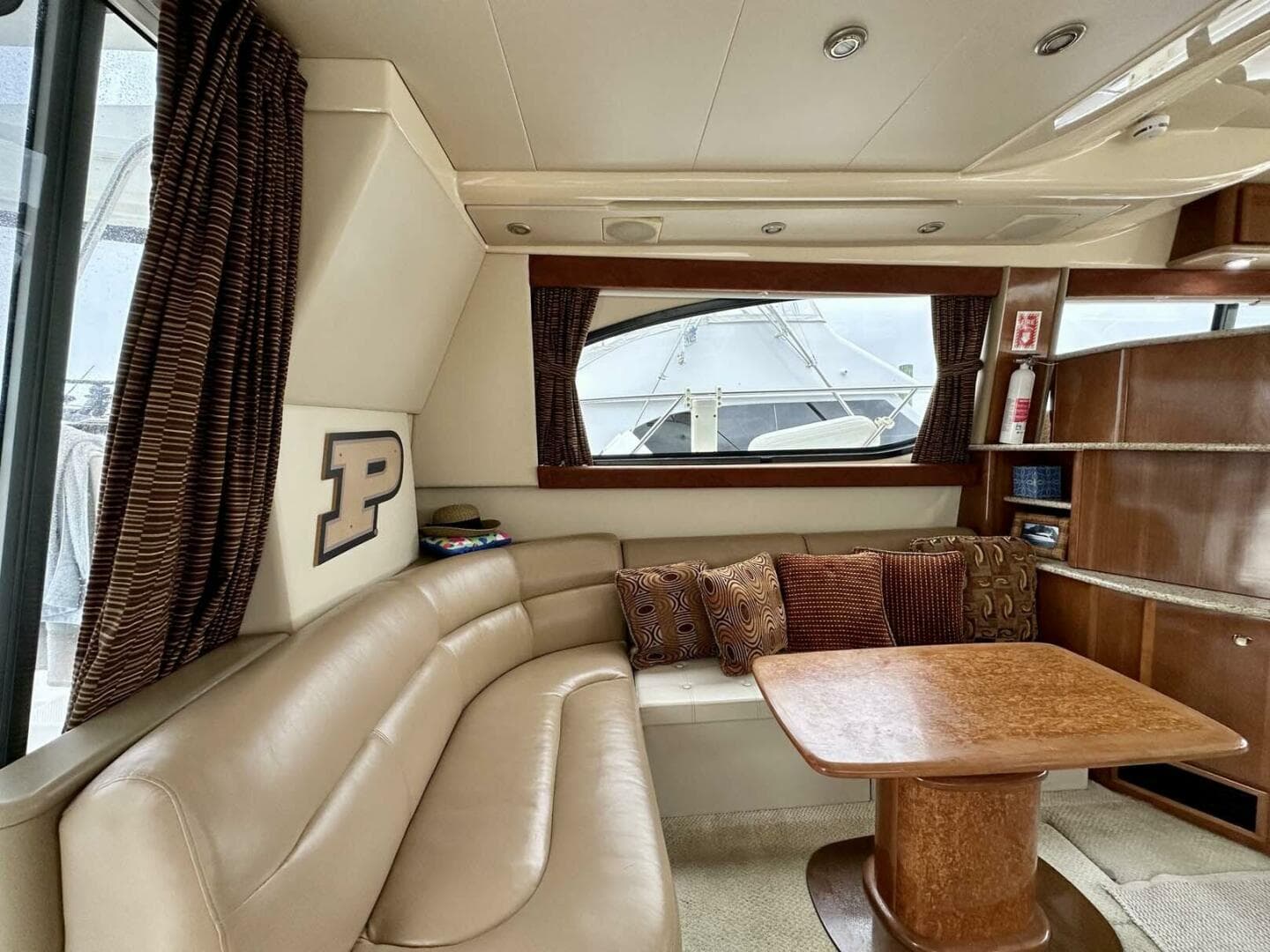 2007 Meridian 411 Sedan — photo 21