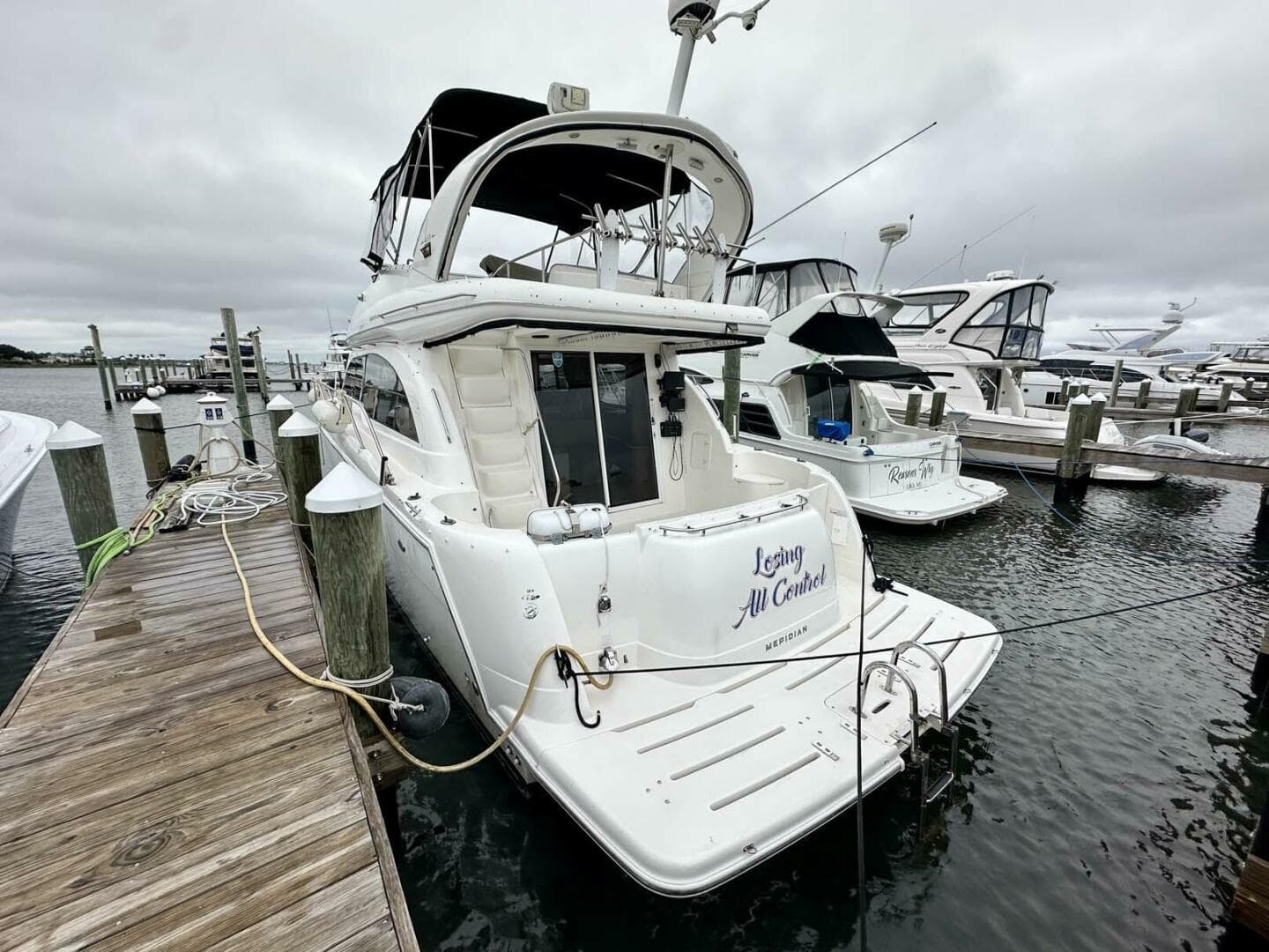 2007 Meridian 411 Sedan — photo 5