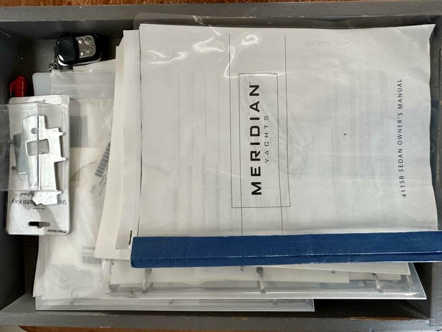 2007 Meridian 411 Sedan — photo 44