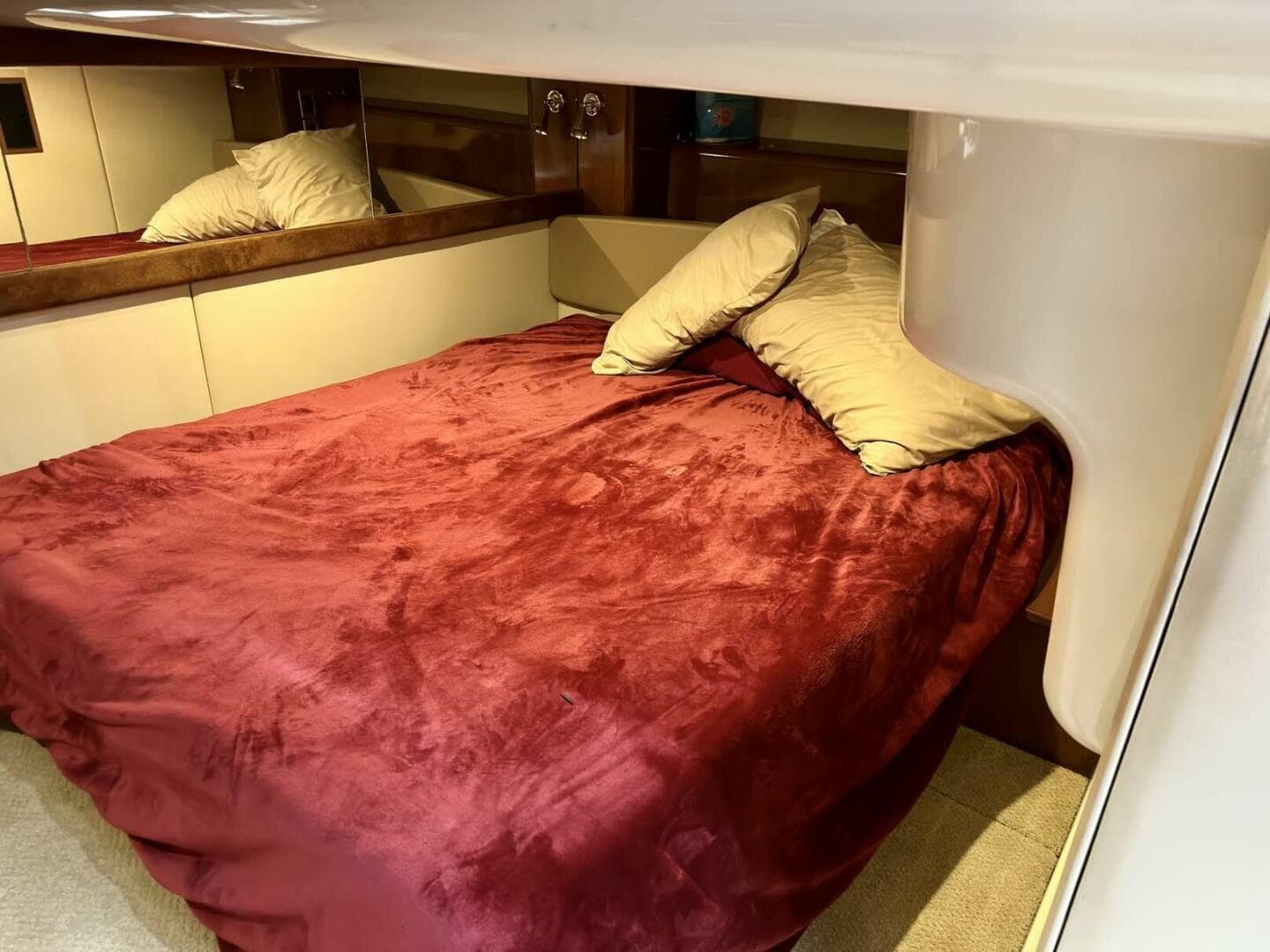 2007 Meridian 411 Sedan — photo 24