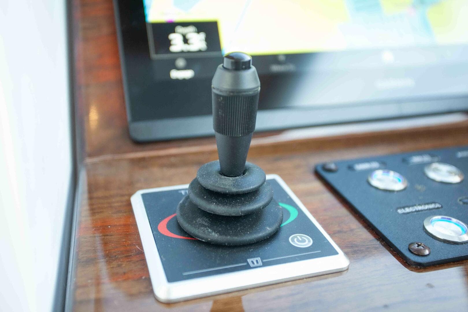 2024 True North Outboard Express — photo 119