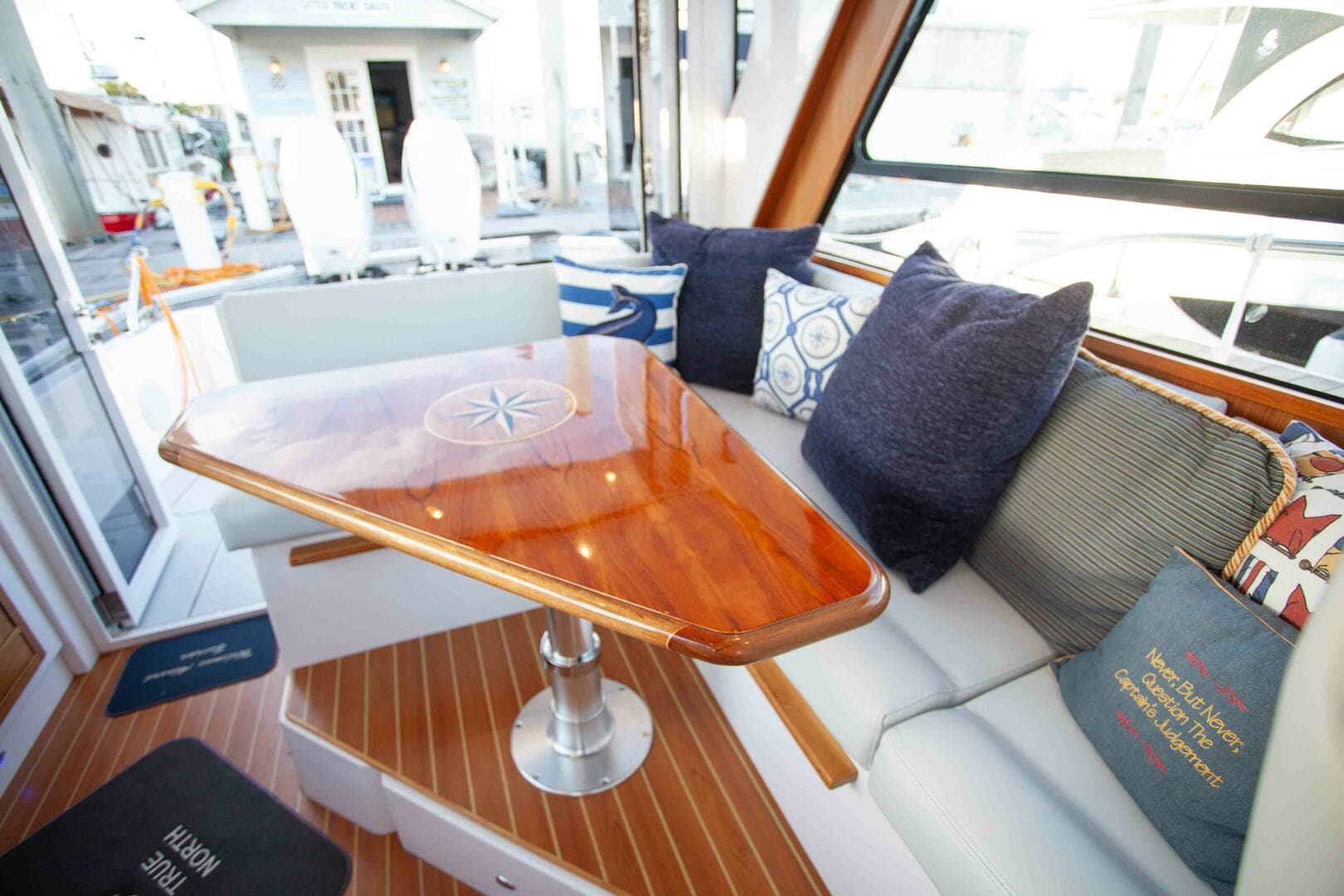 2024 True North Outboard Express — photo 85