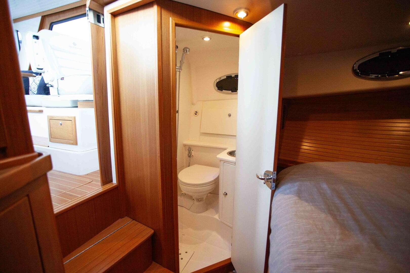 2024 True North Outboard Express — photo 155