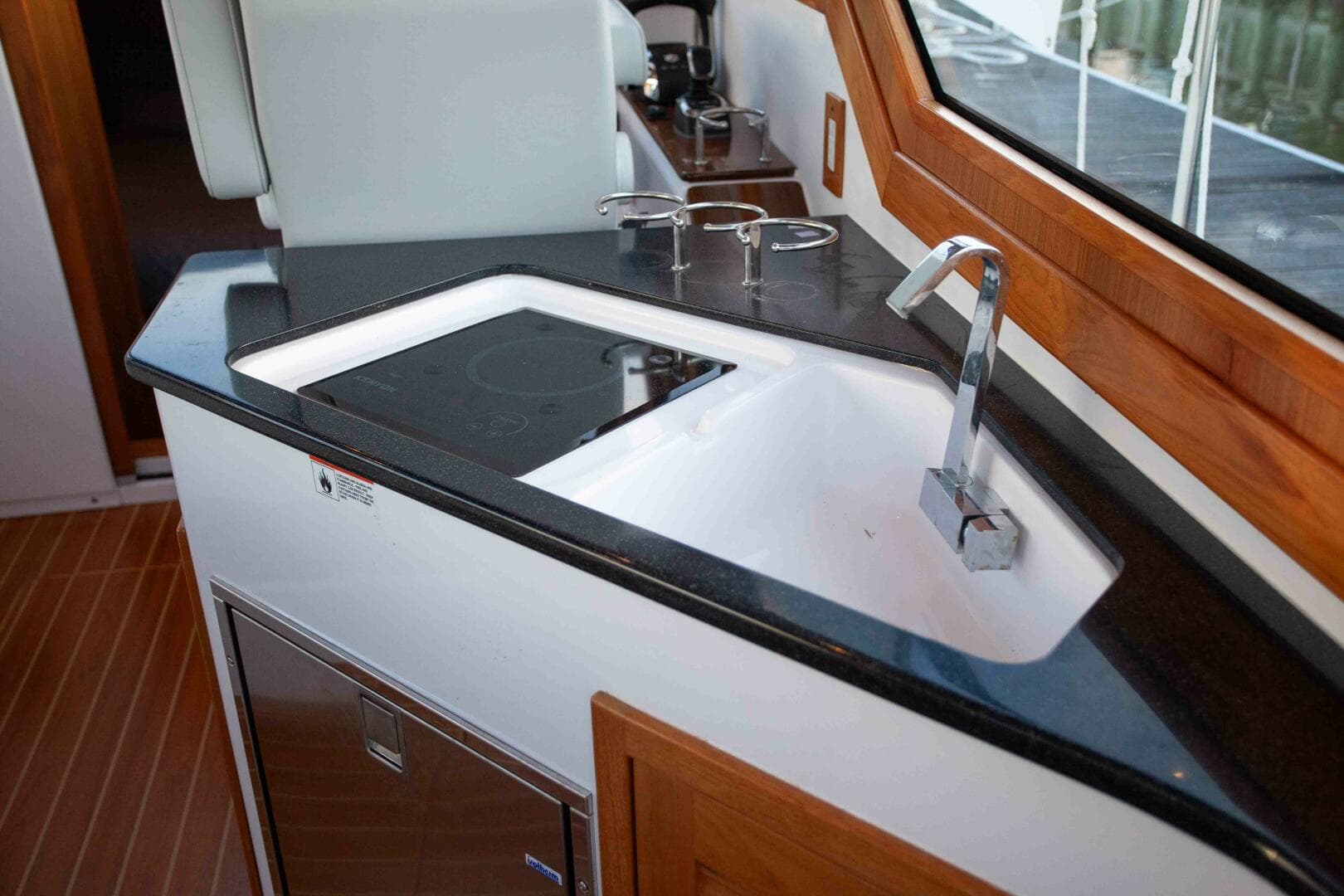 2024 True North Outboard Express — photo 99