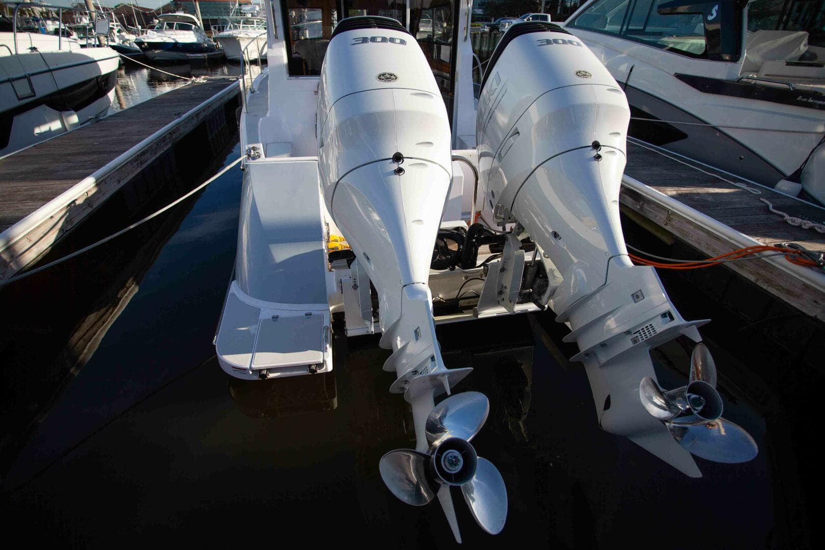 2024 True North Outboard Express — photo 12
