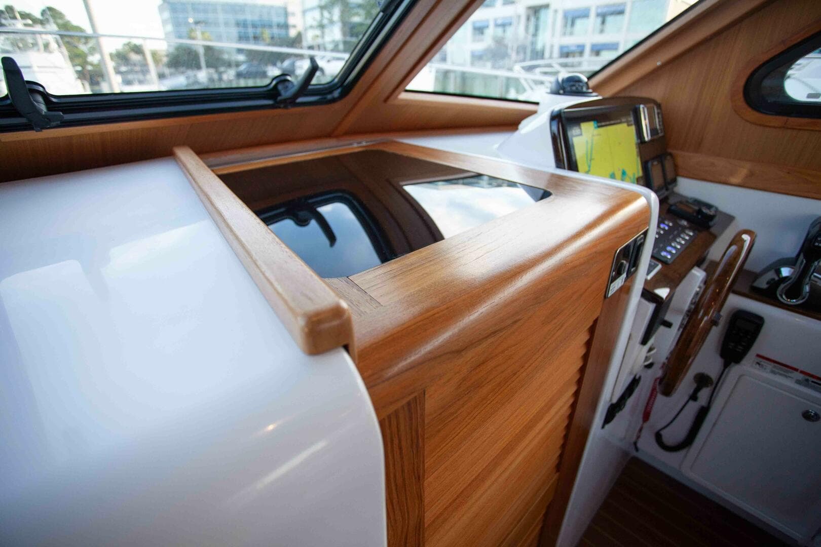 2024 True North Outboard Express — photo 137