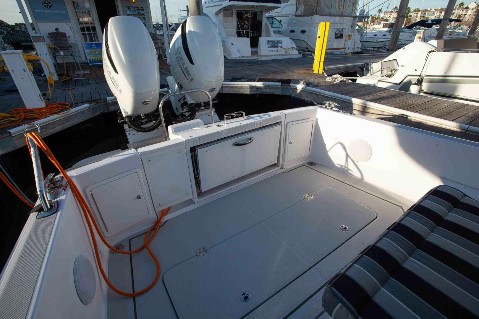 2024 True North Outboard Express — photo 59