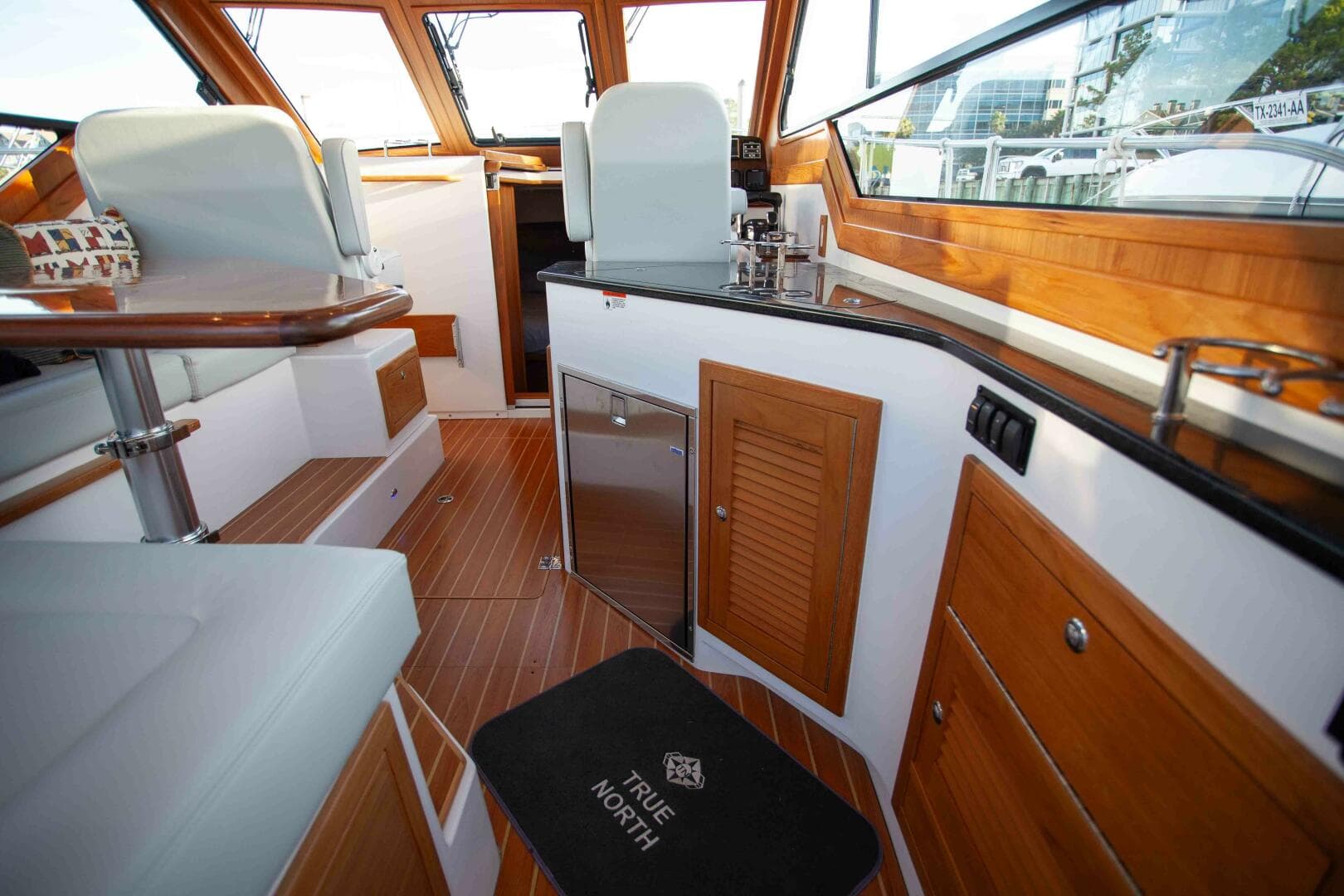 2024 True North Outboard Express — photo 87