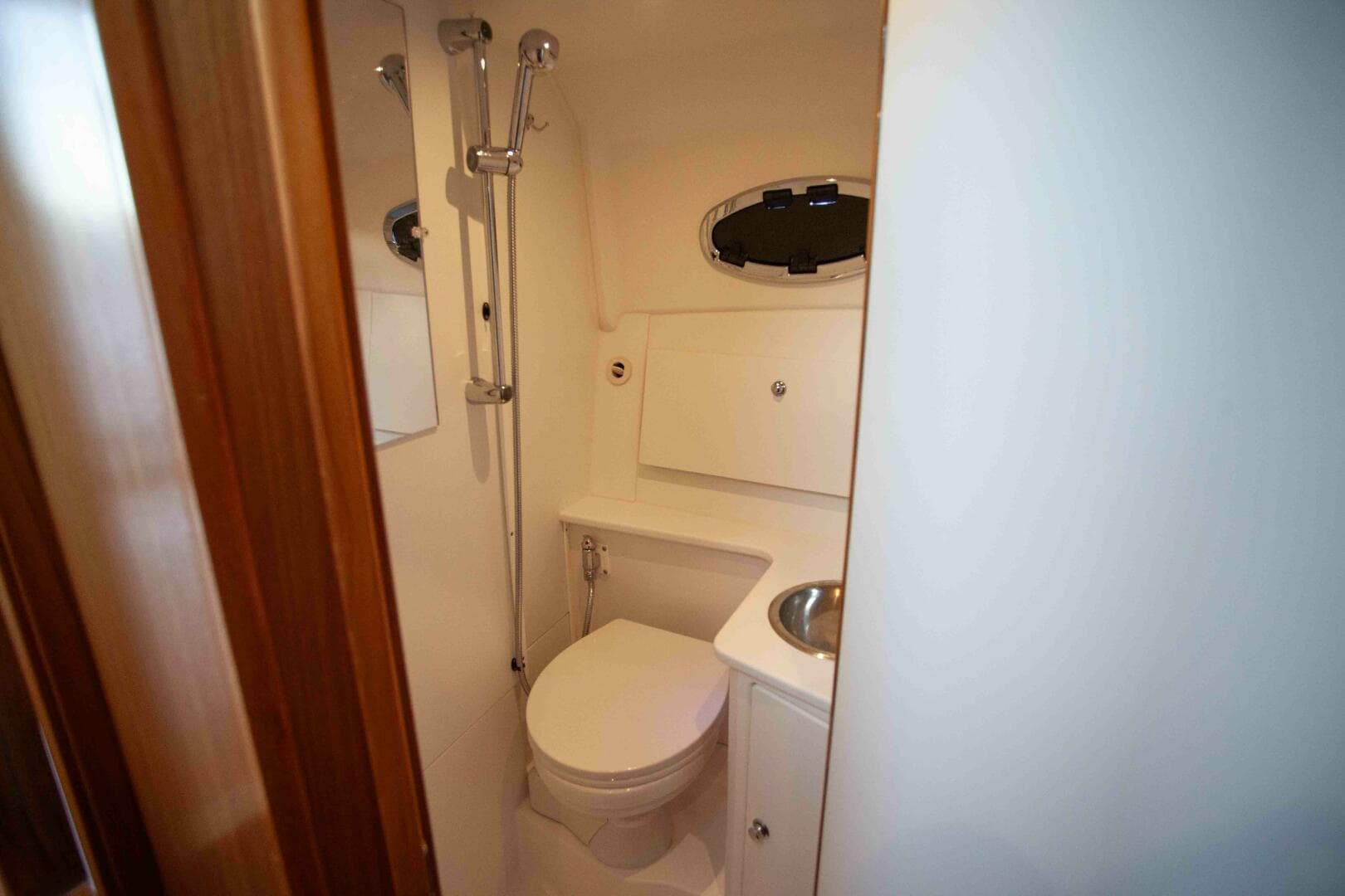 2024 True North Outboard Express — photo 159