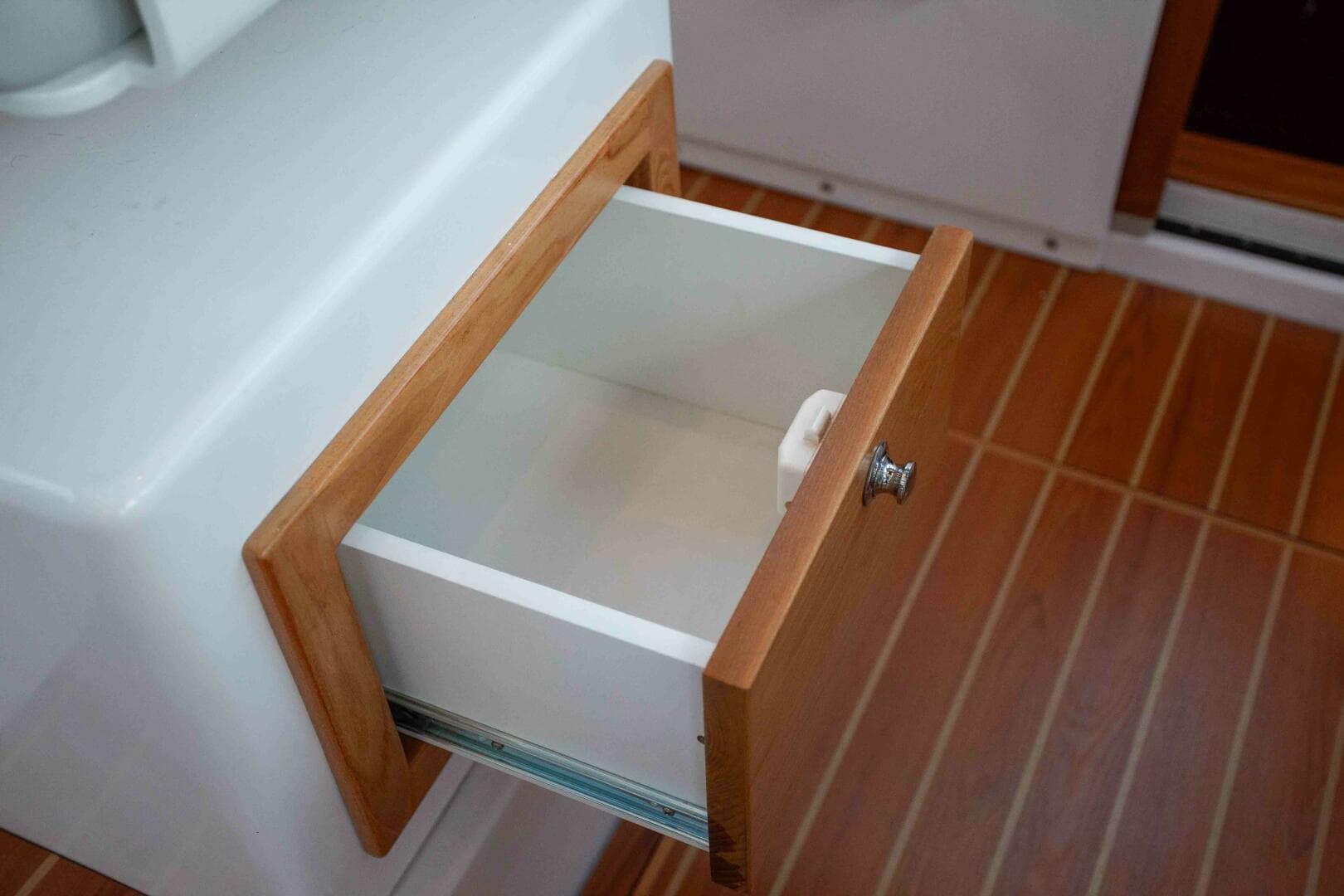 2024 True North Outboard Express — photo 169