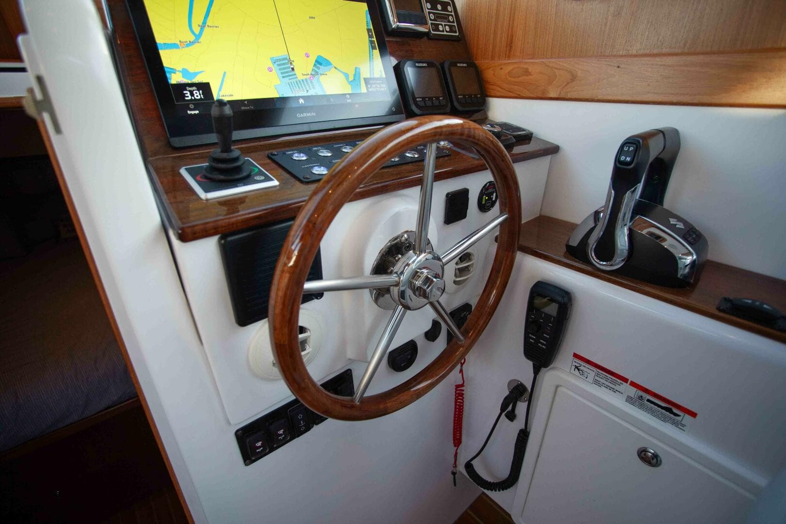 2024 True North Outboard Express — photo 116