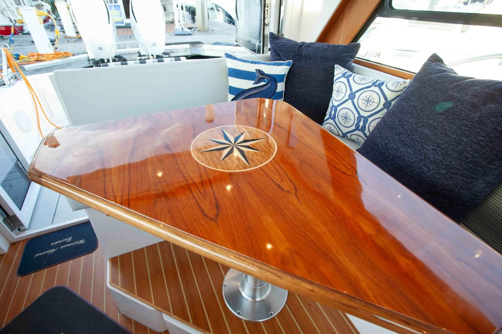 2024 True North Outboard Express — photo 82