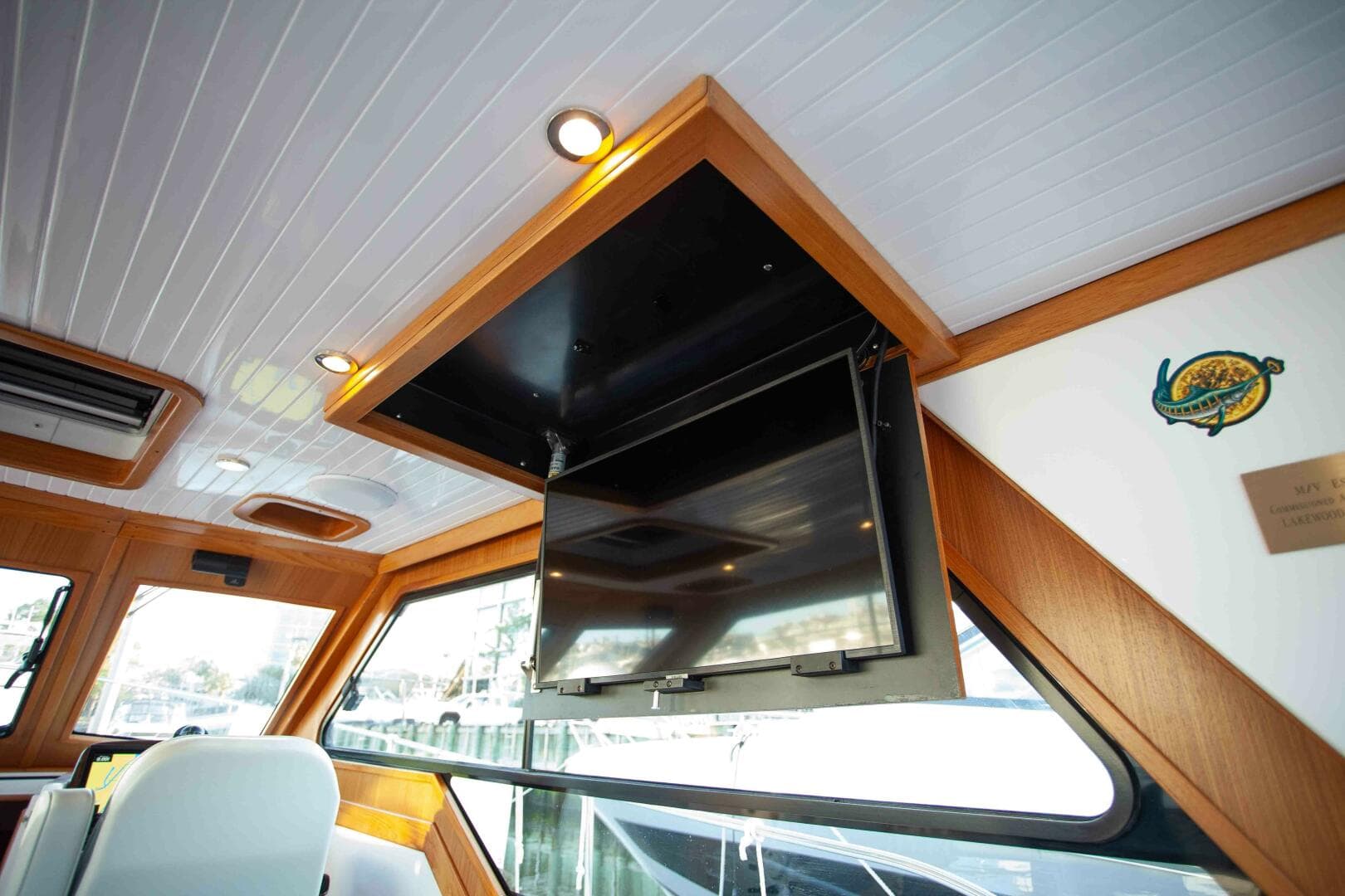 2024 True North Outboard Express — photo 93