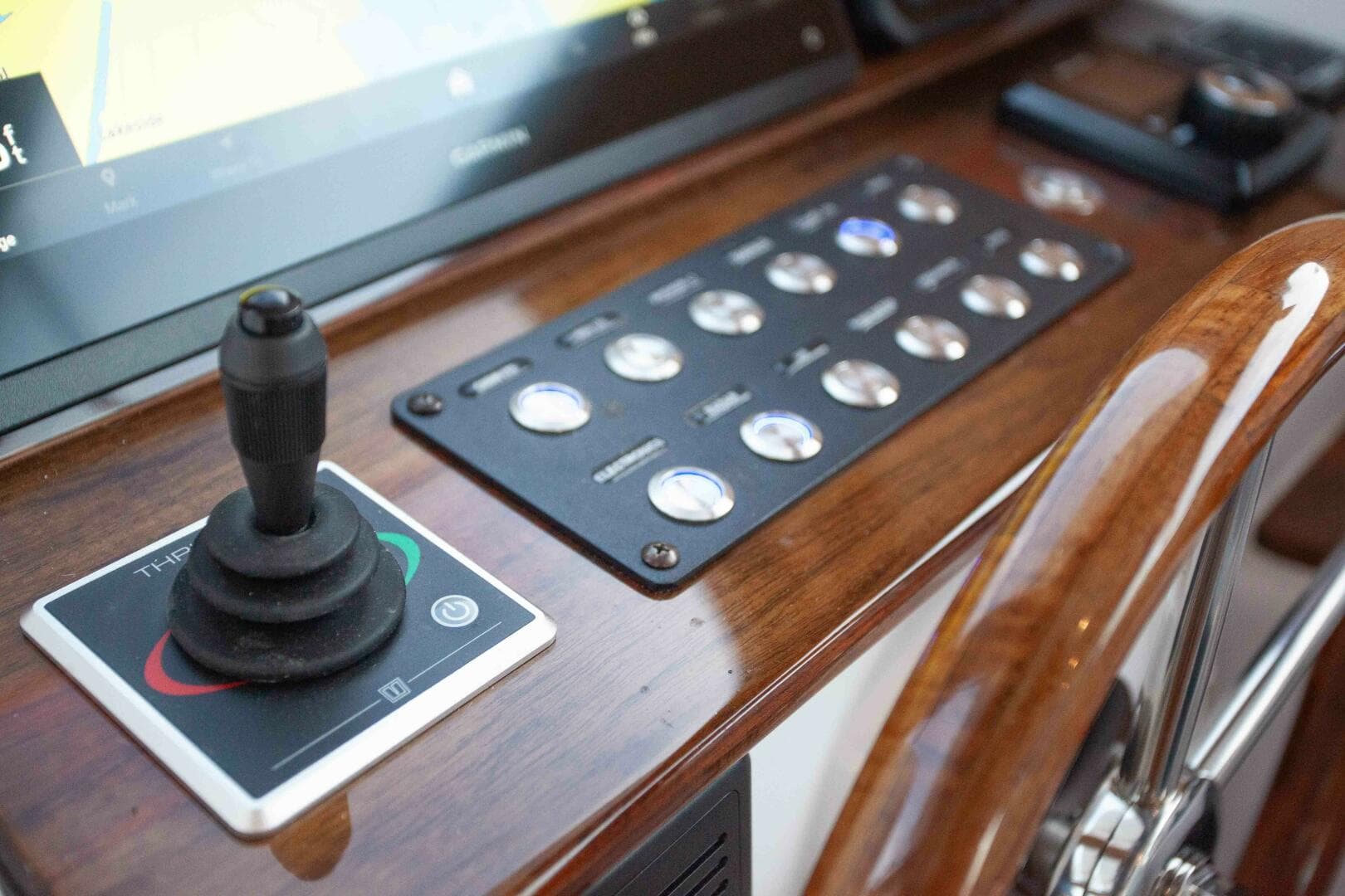 2024 True North Outboard Express — photo 170