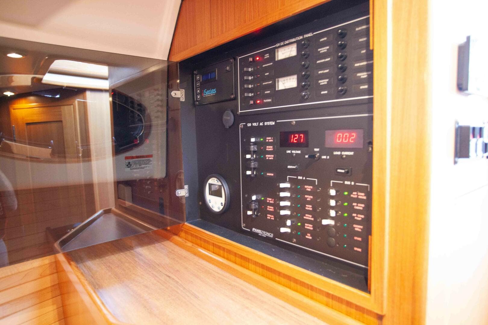 2024 True North Outboard Express — photo 163