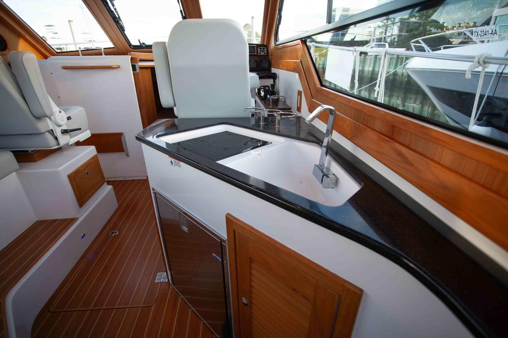 2024 True North Outboard Express — photo 100