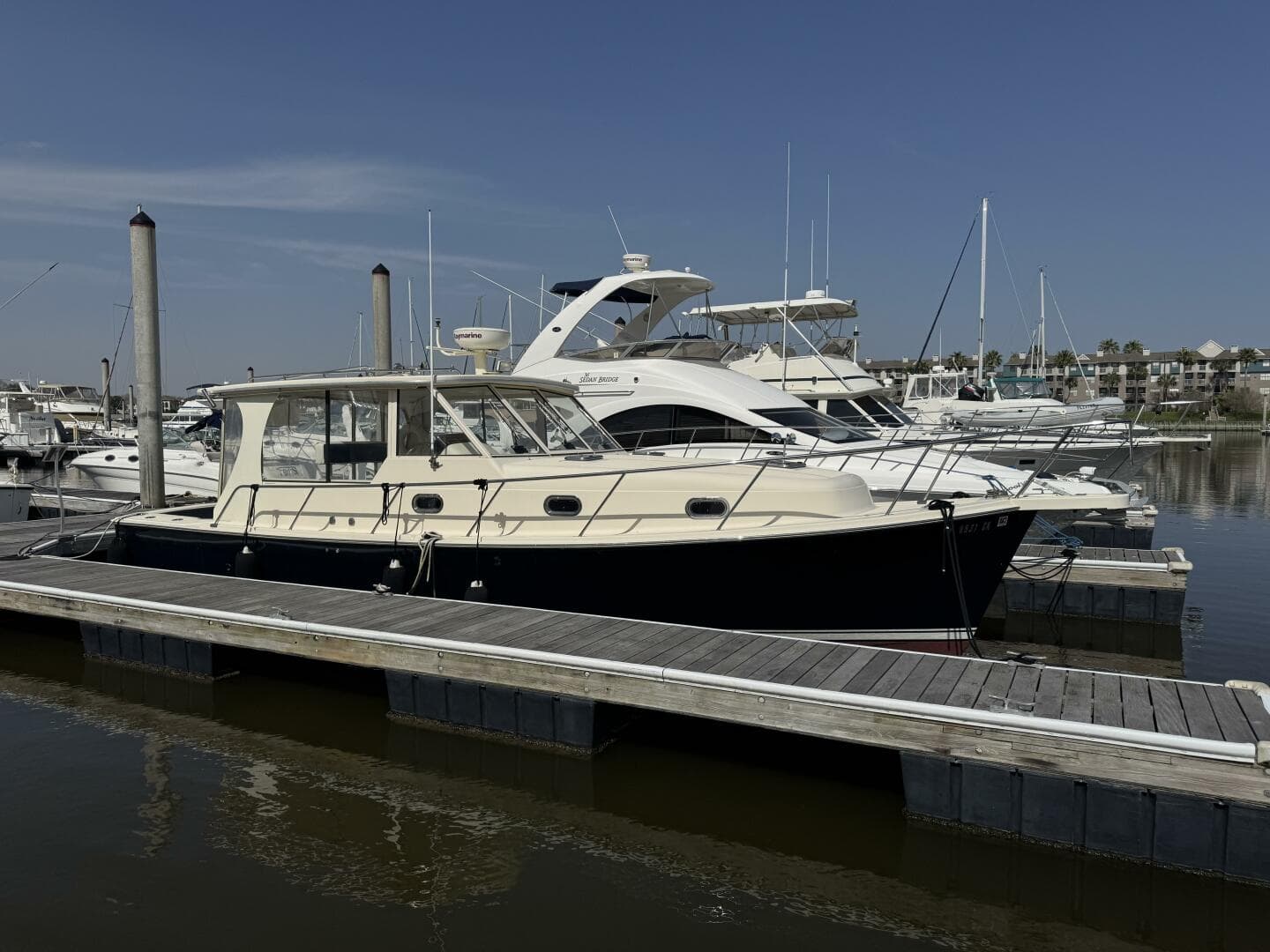 2008 Mainship 34 Pilot Hardtop — photo 7