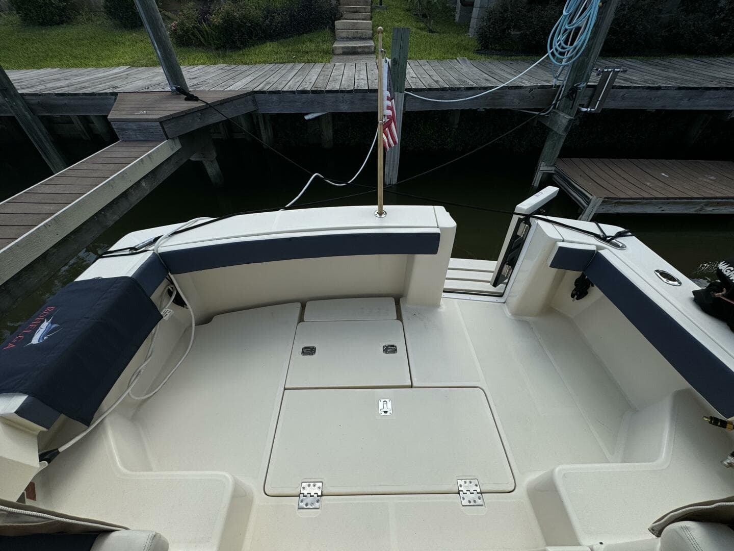2008 Mainship 34 Pilot Hardtop — photo 11