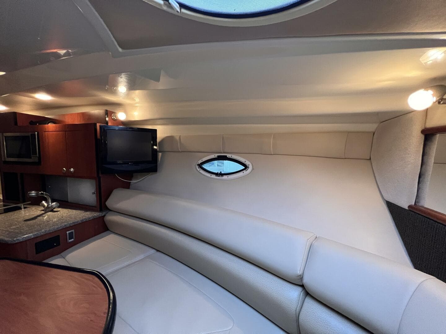 2009 Monterey 280 Sc — photo 72