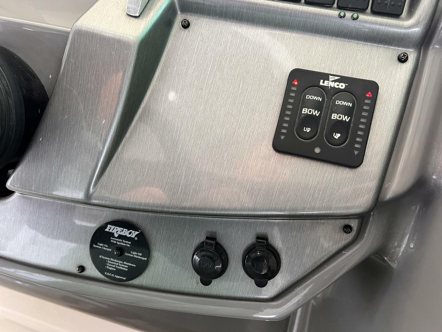 2009 Monterey 280 Sc — photo 27