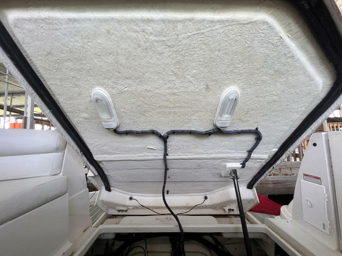 2009 Monterey 280 Sc — photo 48