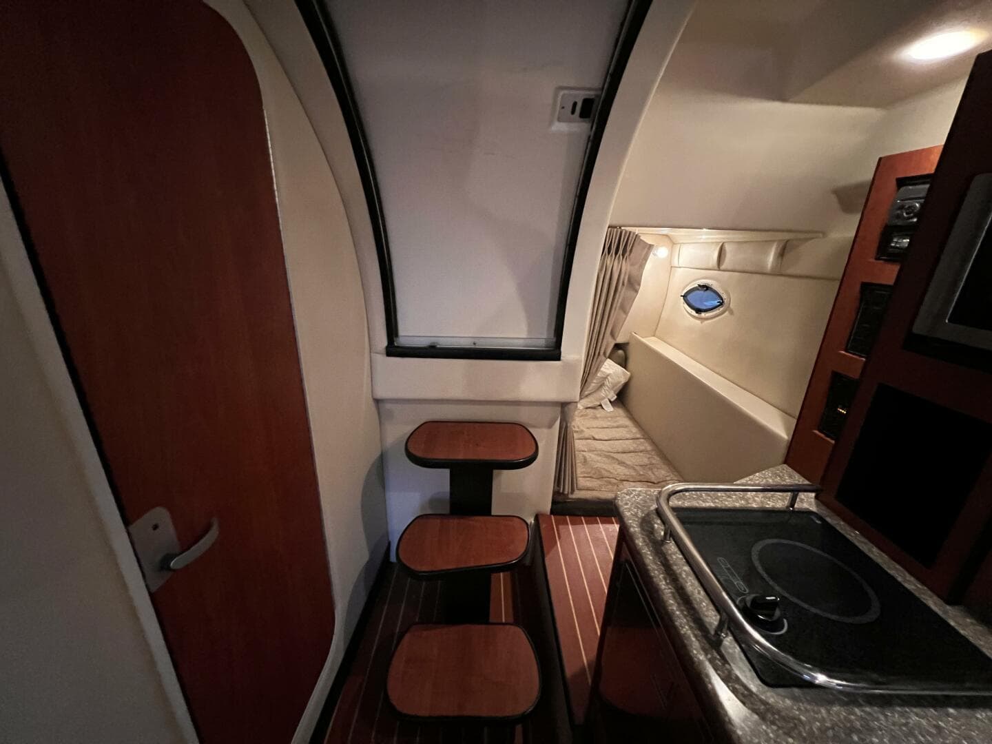 2009 Monterey 280 Sc — photo 56