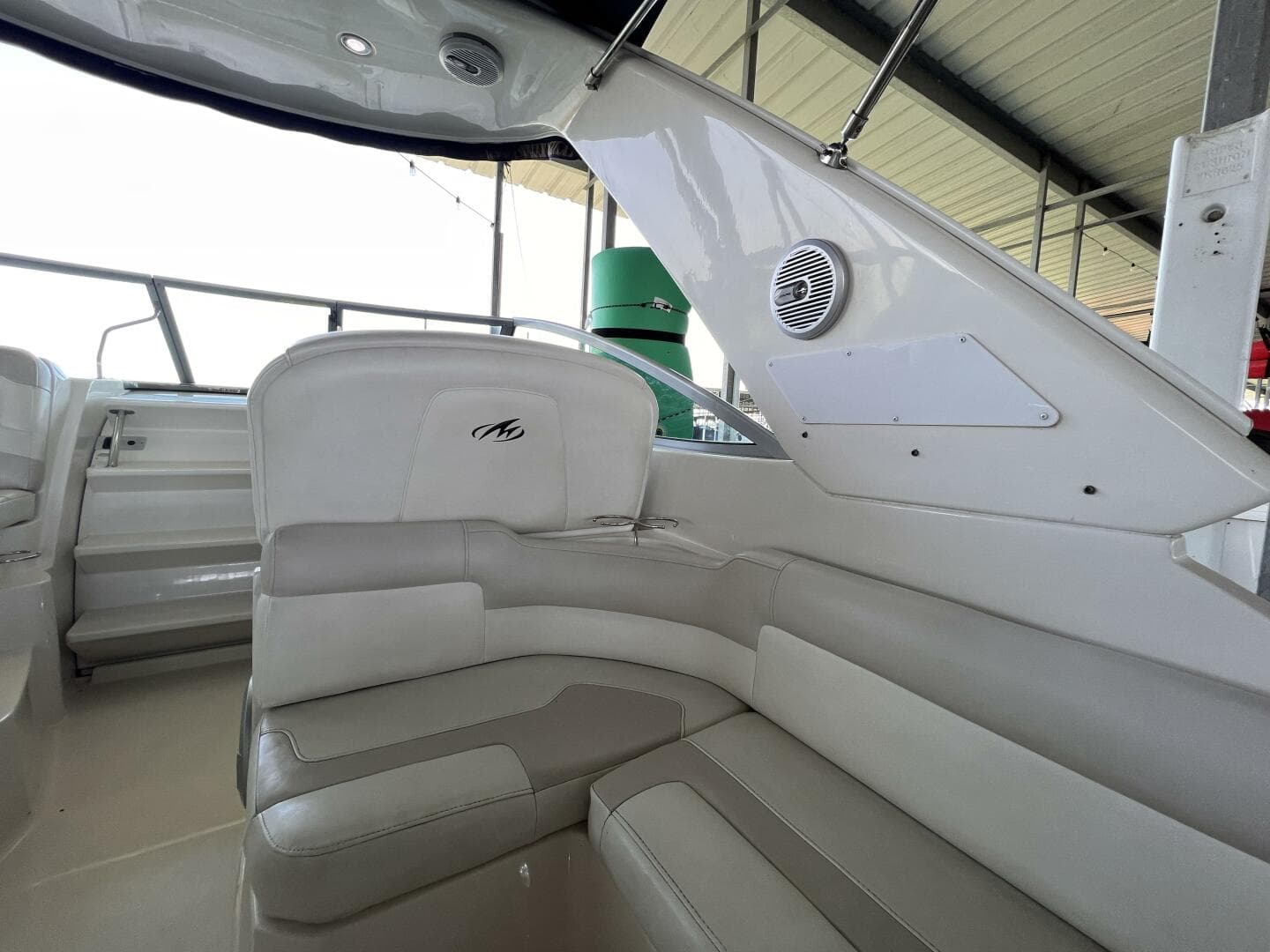 2009 Monterey 280 Sc — photo 45