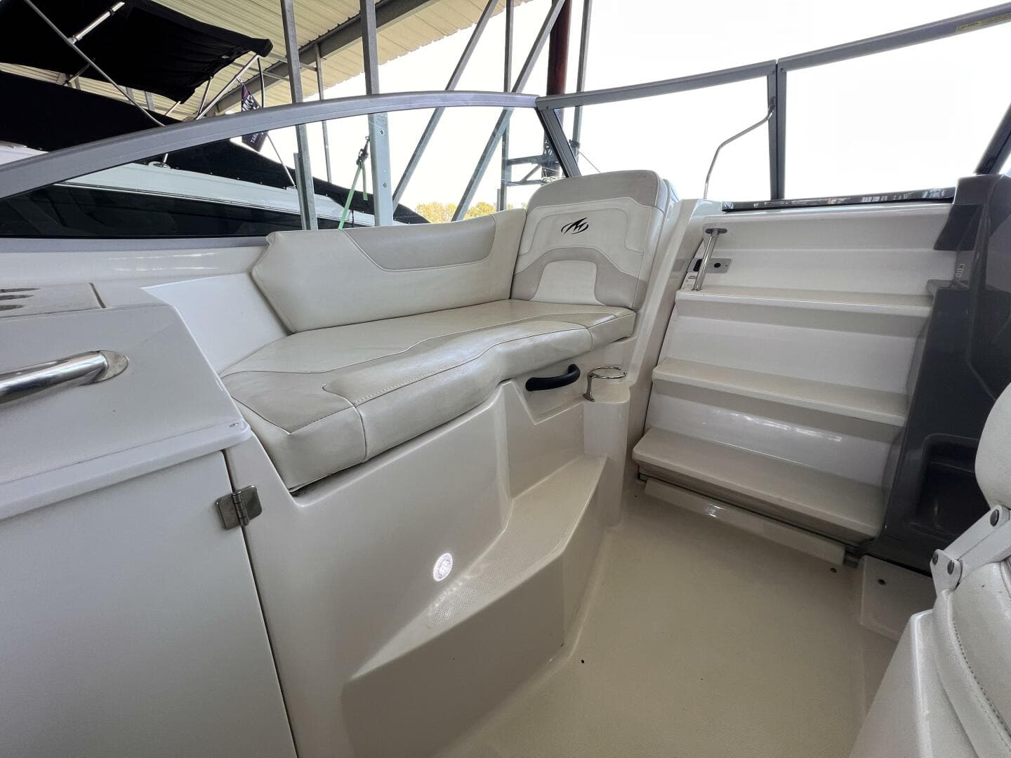 2009 Monterey 280 Sc — photo 36