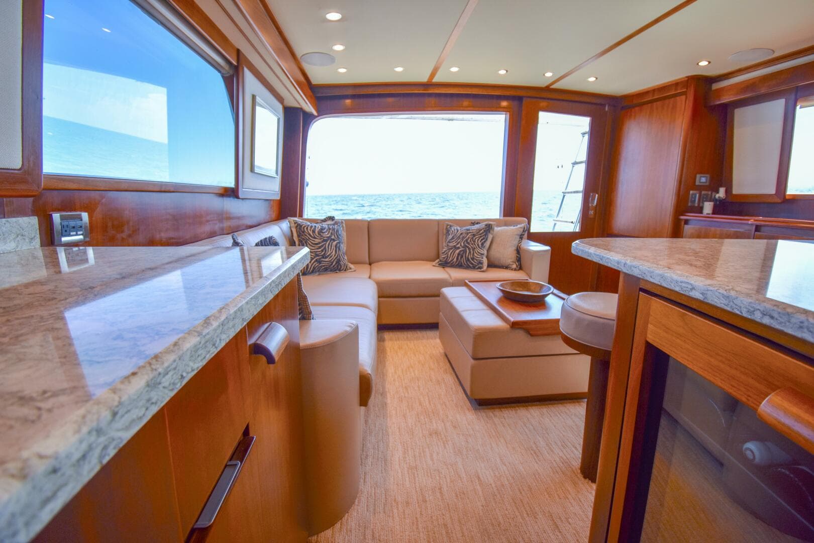 1991 Monterey 65 Convertible Custom Sportfish — photo 11