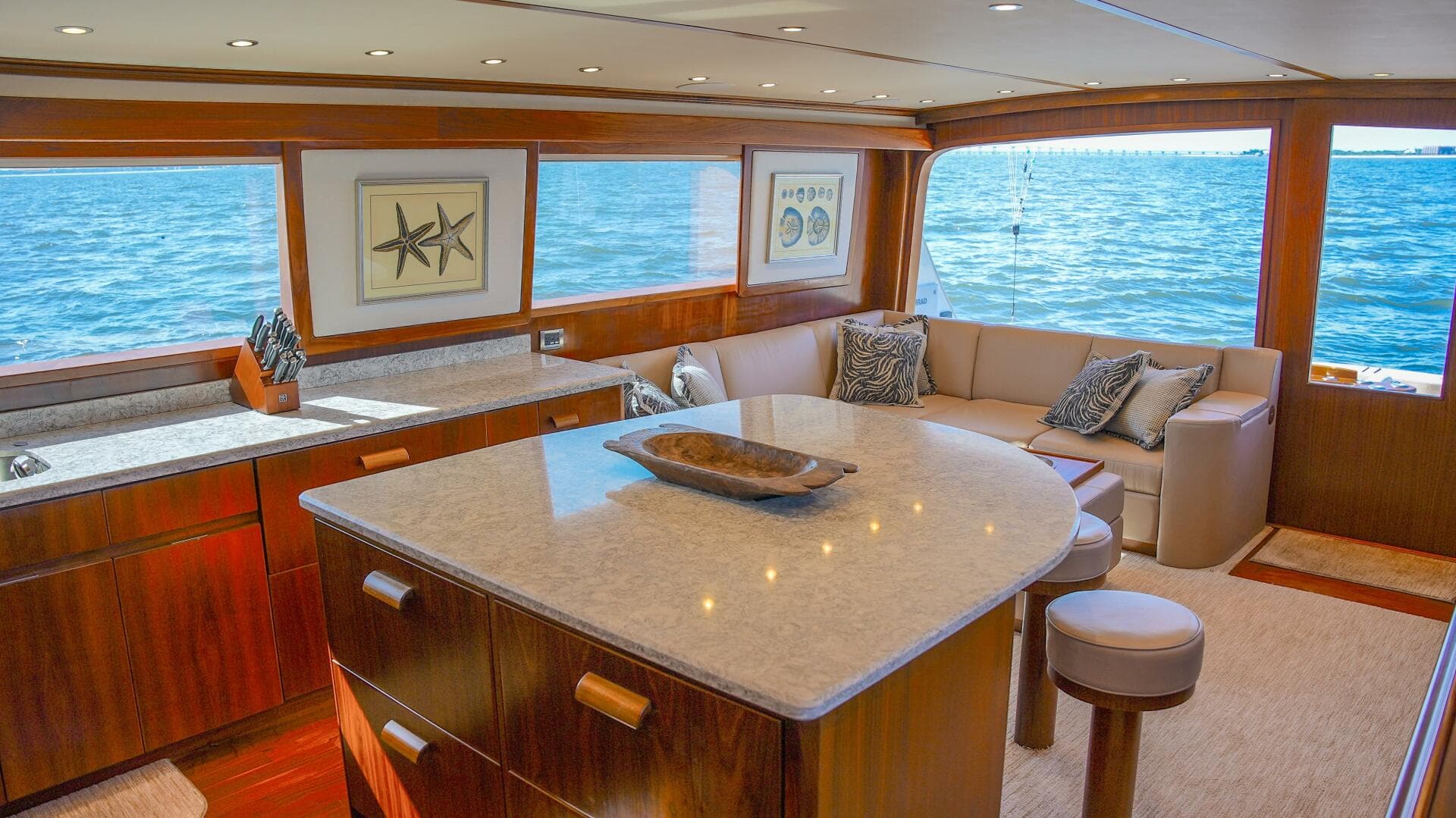 1991 Monterey 65 Convertible Custom Sportfish — photo 30