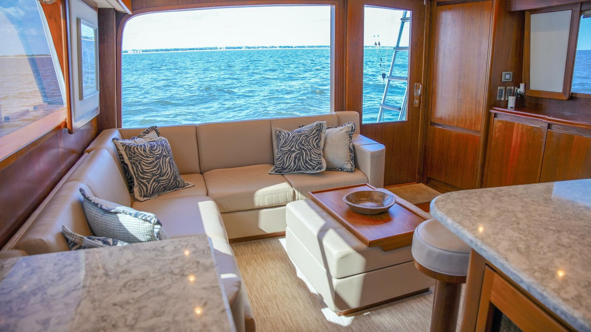 1991 Monterey 65 Convertible Custom Sportfish — photo 28