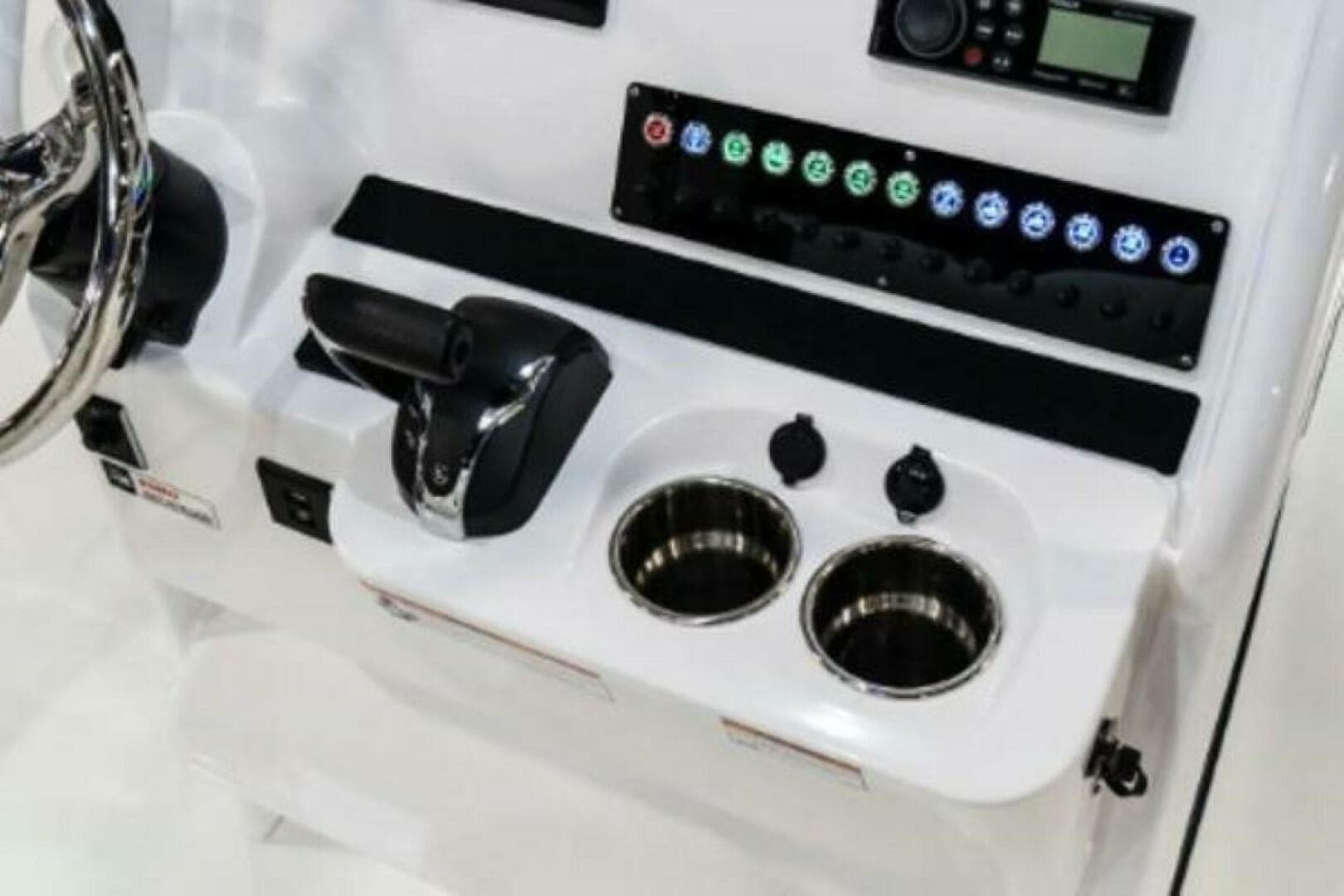 2025 Edgewater 230 CC — photo 7