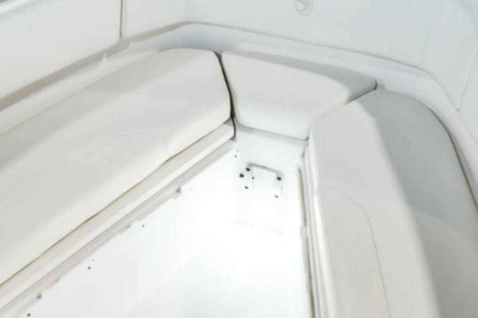 2025 Edgewater 230 CC — photo 5