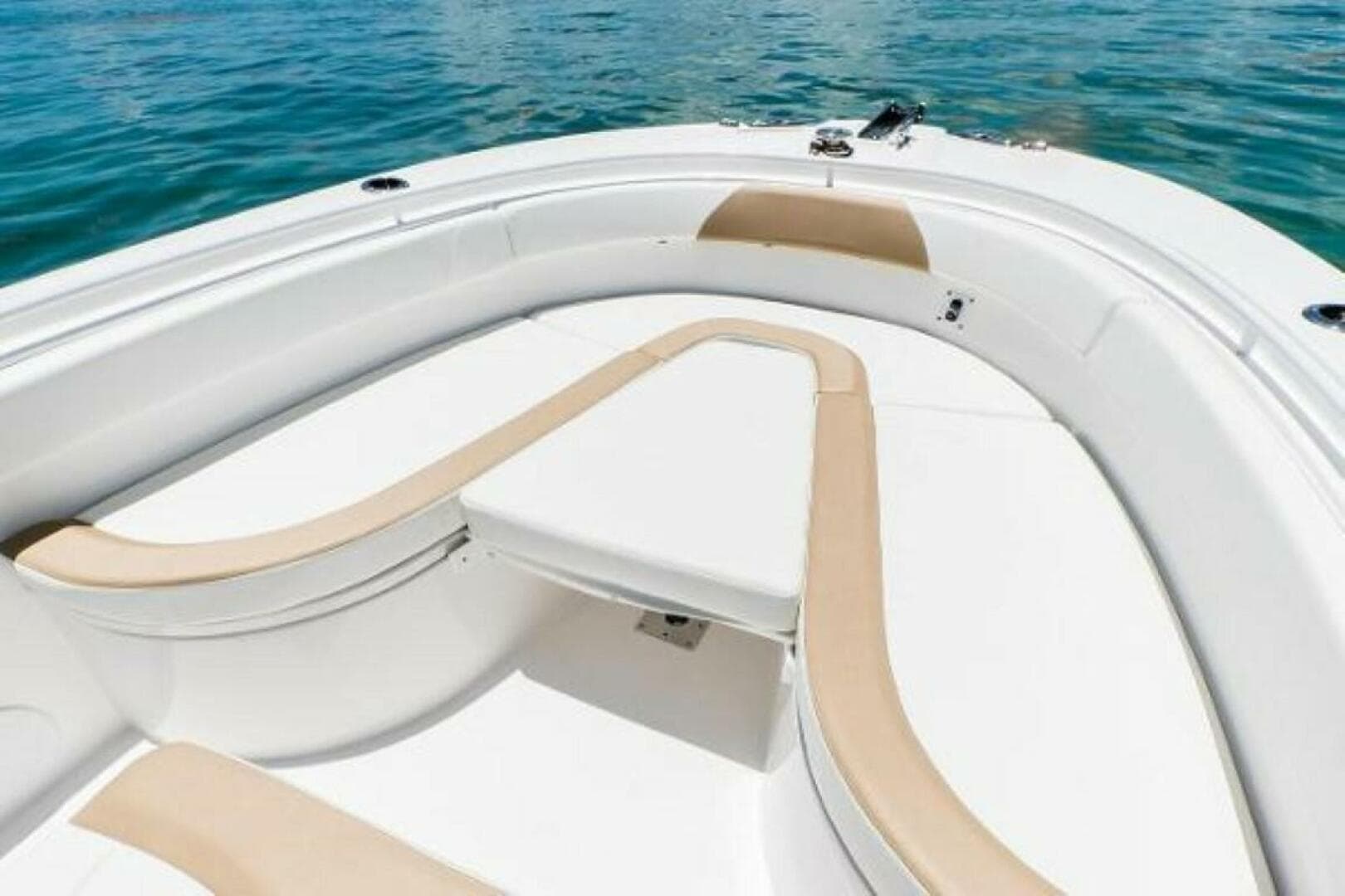 2025 Edgewater 245 CC — photo 6