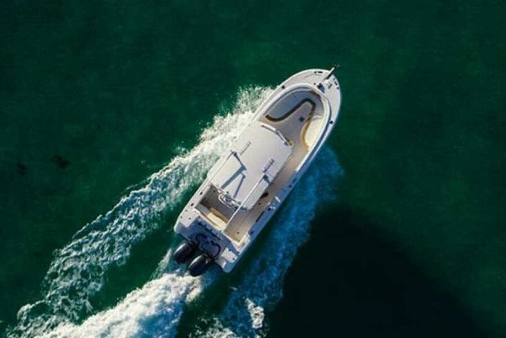 2025 Edgewater 245 CC — photo 3