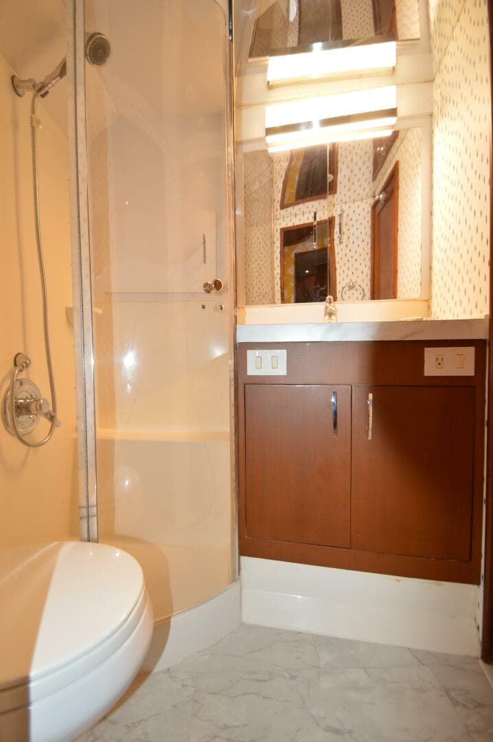 1995 Ocean 48 Cockpit — photo 58