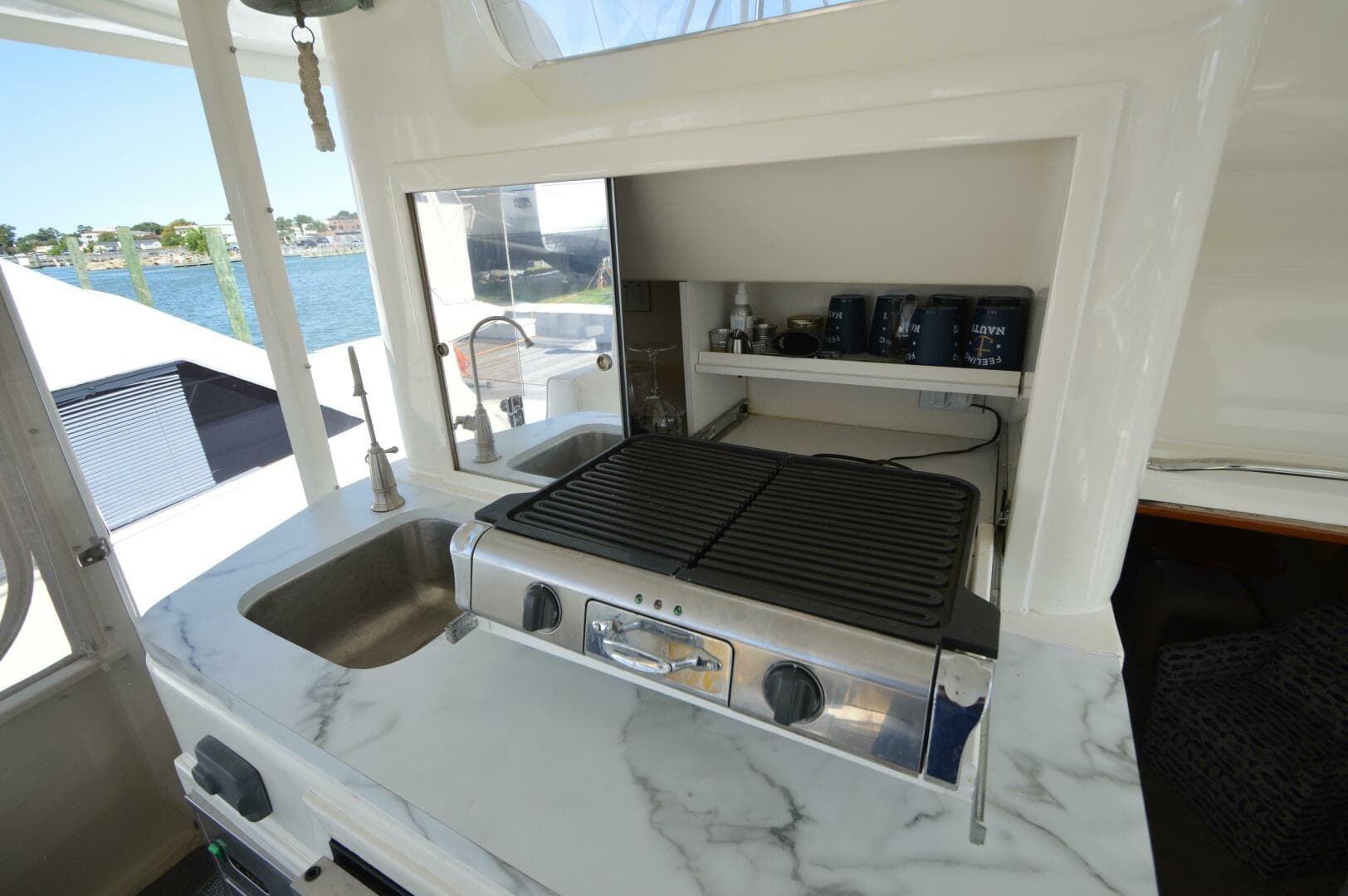 1995 Ocean 48 Cockpit — photo 79