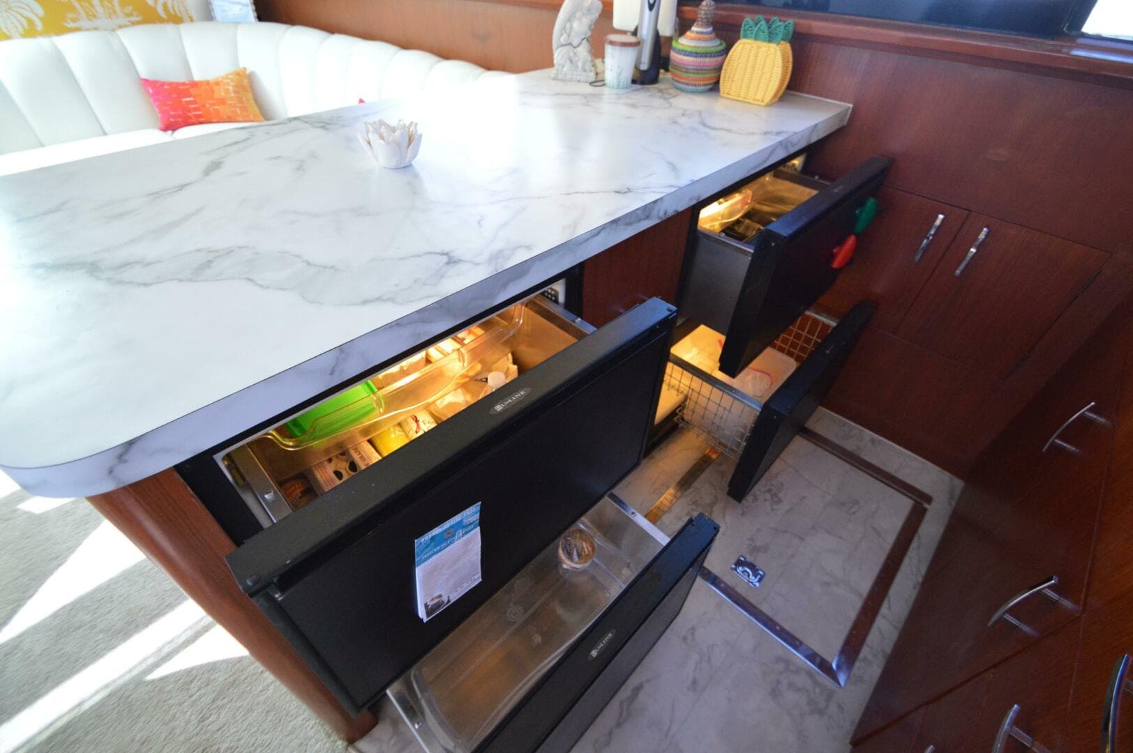 1995 Ocean 48 Cockpit — photo 27