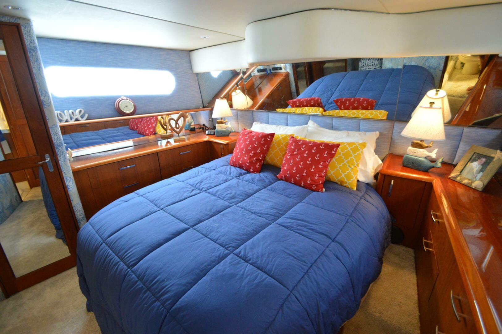 1995 Ocean 48 Cockpit — photo 32