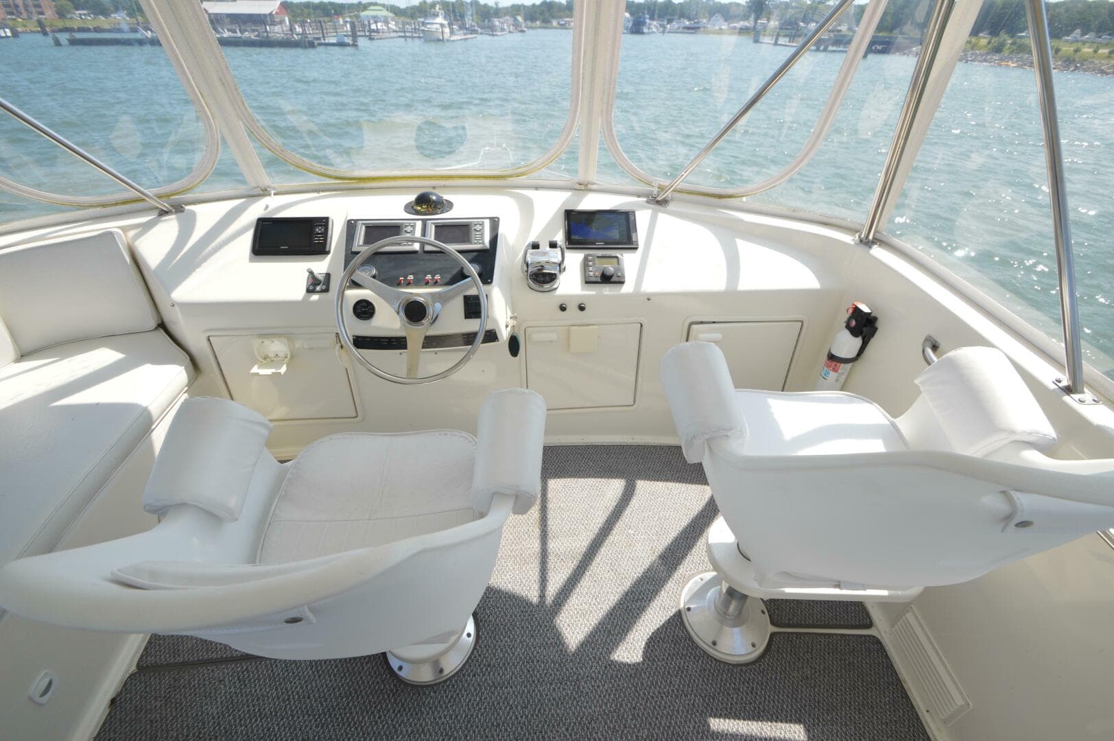 1995 Ocean 48 Cockpit — photo 98